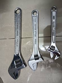 Adjustable Spanner 3 size