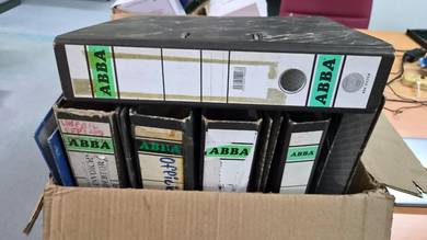 used folder 2 and 3 inch Arch file