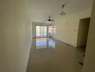 Condominium For Rent in Royal Domain Sri Putramas 2