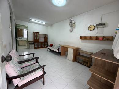 Flat For Sale in Taman Daya - Jalan Bertam 1