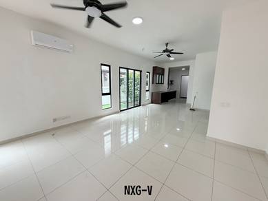 Semi-Detached House For Rent in Telok Panglima Garang,SGR
