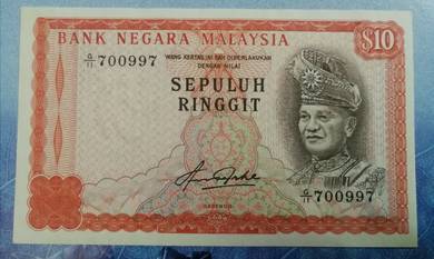 Malaysia RM10 4th series Aziz Taha G11