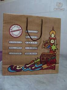 Vtg Tourism Malaysia Bag - Malaysian Destinations