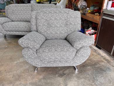 1+3 refurbished fabric sofa