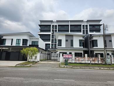 Semi-Detached House For Sale in Kota Samarahan,SWK