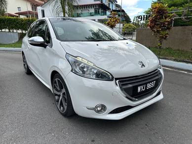 Peugeot 208 VTi ALLURE in Bukit Jalil, KUL