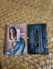 Kaset Haleeda 
Setia Kasih
