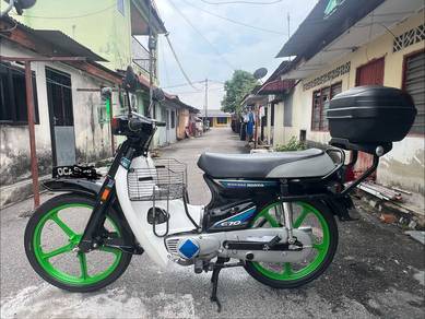 Honda C70