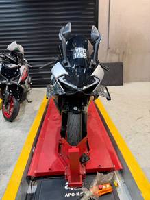 CFMOTO 675SR-R