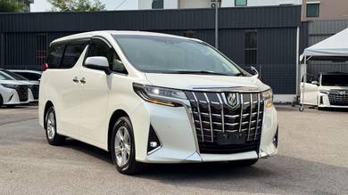 Toyota Alphard X in Subang Jaya, SGR