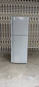 Peti sejuk sharp 2door fridge refrigerator 227L