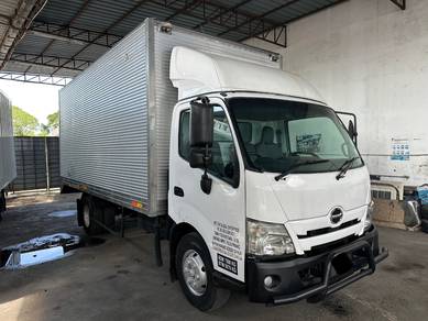 2015 Hino XZU720R 4.0 (M) 19Kaki (BDM7500)