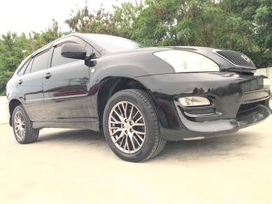 Toyota Harrier 300G ALCANTARA in Muar, JHR