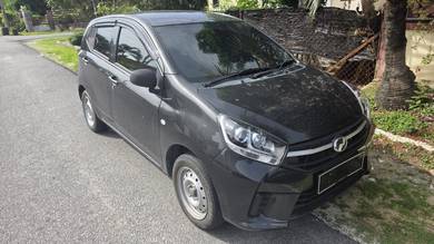 Perodua Axia E in Pengkalan Chepa, KTN