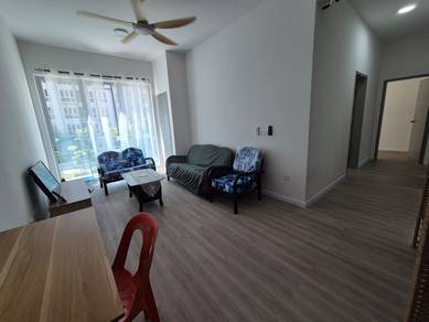 Condominium For Rent in Sanderling, Lakefront Cyberjaya