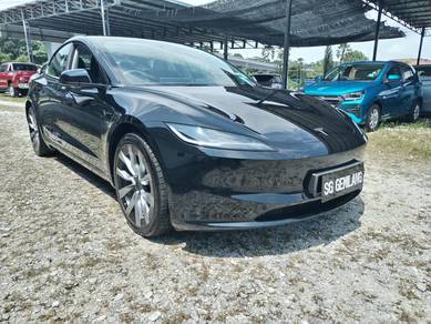 Tesla Model 3 LONG RANGE AWD in Bandar Sri Damansara, SGR