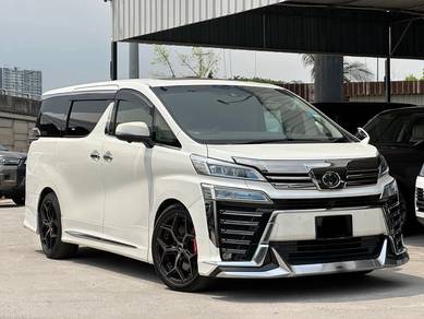 Toyota Vellfire ZG in Puchong, SGR
