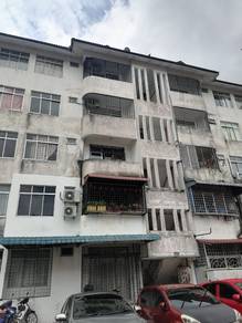 Apartment For Rent in Pangsapuri Taman Cheng Ria