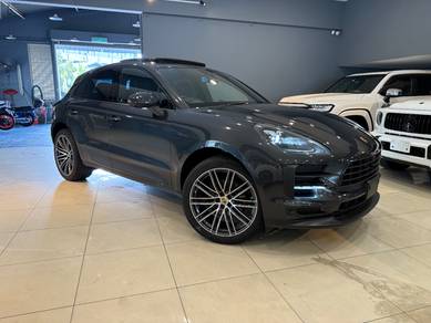 Porsche Macan  in Petaling Jaya, SGR