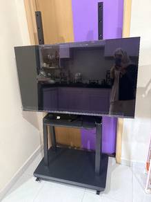 Samsung Crystal UHD U8000H 43” 4K Smart TV