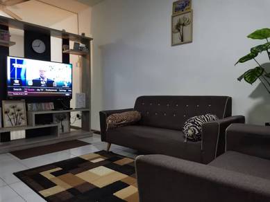 Apartment For Rent in Ixora Apartment ( Garden Avenue )