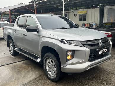Mitsubishi Triton VGT A/T in Selayang, SGR