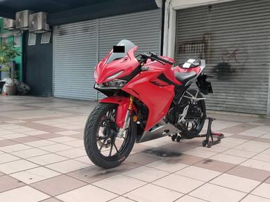 Honda CBR150R