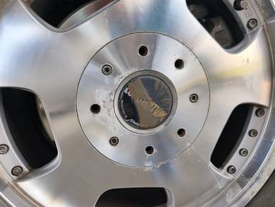 rim and tyres 