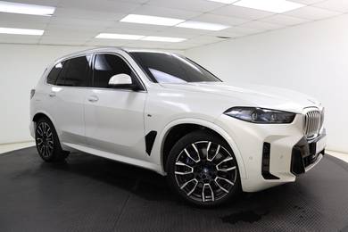 BMW X5 XDRIVE50E M SPORT in Johor Bahru, JHR