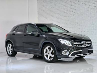 Mercedes Benz GLA220 220 in Damansara Perdana, SGR