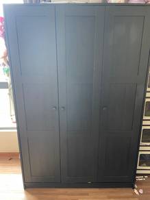 Wardrobe with 3 doors, black-brown