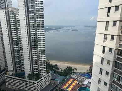 Condominium For Sale in AmberSide @ Country Garden Danga Bay