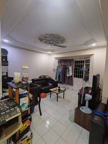 Apartment For Sale in Aman Dua