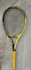 Wilson Tennis Racquet / Raket Tenis 