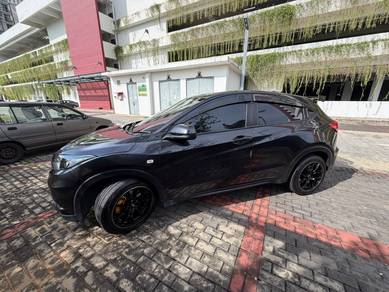 Honda HR-V S in Cyberjaya, SGR