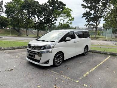 Toyota Vellfire ZA in Damansara Heights, KUL