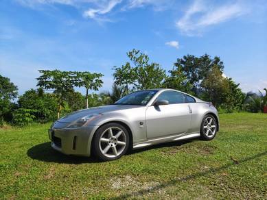 Nissan Fairlady Z 350Z in Taman Melawati, KUL