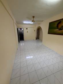 Flat For Rent in Flat Taman Bukit Angkasa