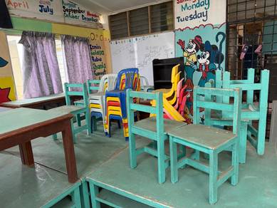 Used kindergarten table , chairs and toys for sale