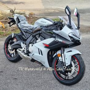 CFMOTO 675SR-R