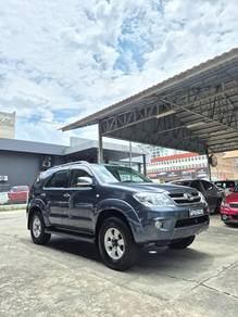 Toyota Fortuner V in Ipoh, PRK