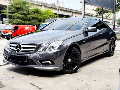 Mercedes Benz E250 250 CGI BlueEFCY AVNTGRDE(CBU) in Cheras, KUL