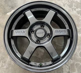New 15x6.5jj volk rays te37 dark gunmetal offer