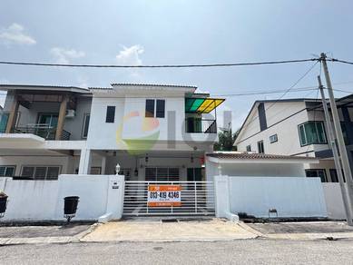 Semi-Detached House For Sale in Seri Manjong,PRK