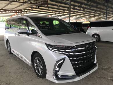 Toyota Alphard Z in Kayu Ara, SGR