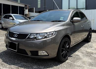 Naza Forte SX in Damansara, KUL