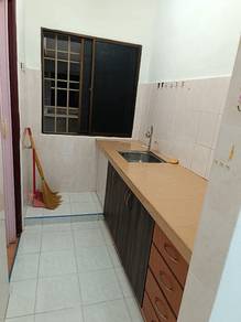 Condominium For Rent in Taman Gambier