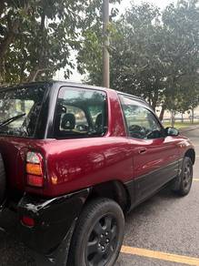 Toyota Rav 4 L in Bagan Ajam, PNG