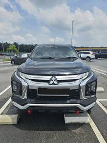 Mitsubishi Triton VGT PREMIUM in Setia Alam, SGR