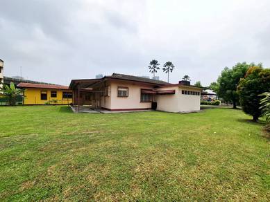 Bungalow House For Rent in Petaling Jaya,SGR
